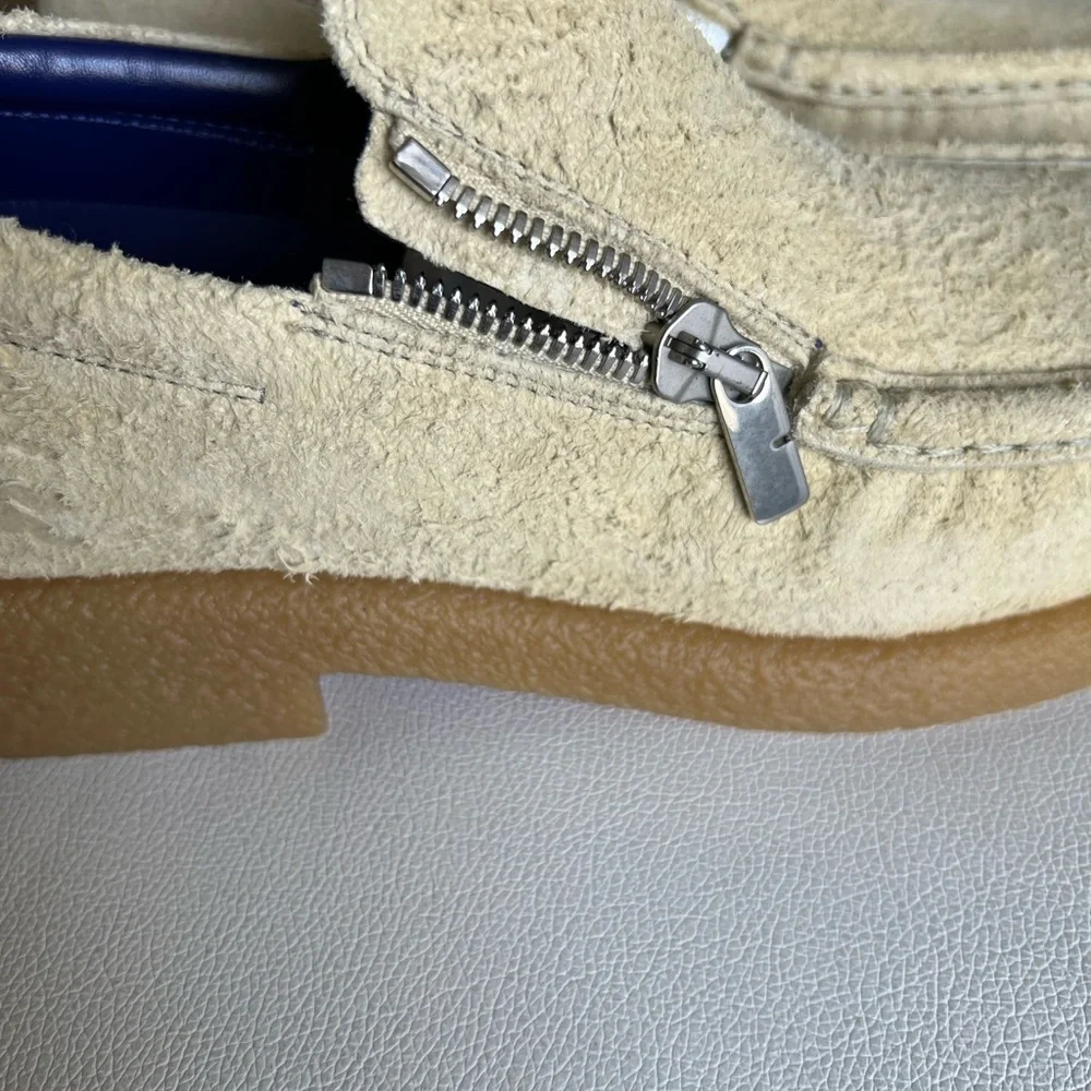BURBERRY Chance Suede Loafers Size 10.5 (43.5 IT)